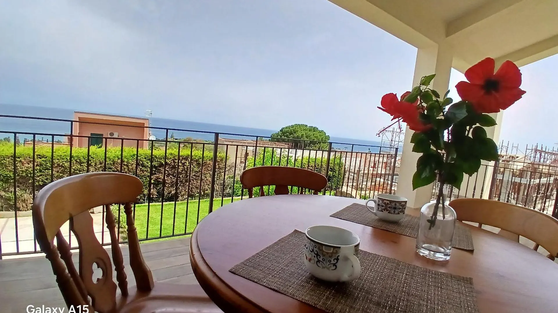 فيلا Blue Sea View تْشيفالو